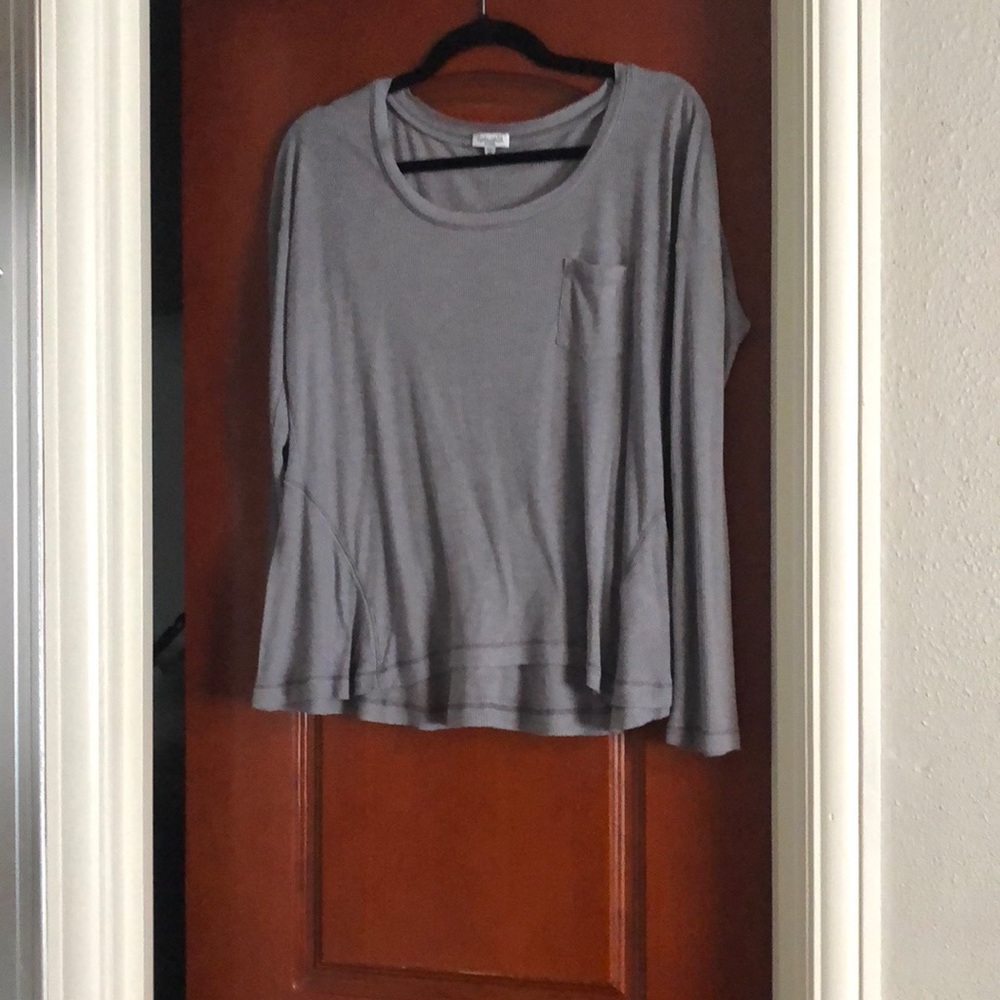 Grey long sleeve splendid shirt